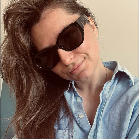 PARED EYEWEAR
PARED EYEWEAR DIAMONDS & PEARLS SUNGLASSES - Picture 11 of 11